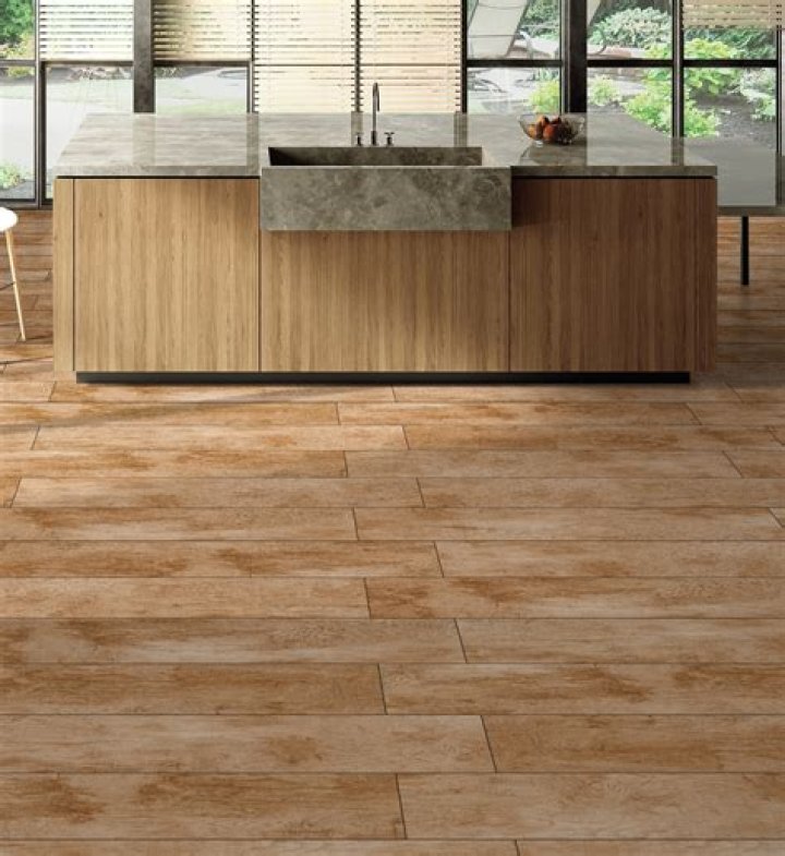 Can you scratch ceramic tile