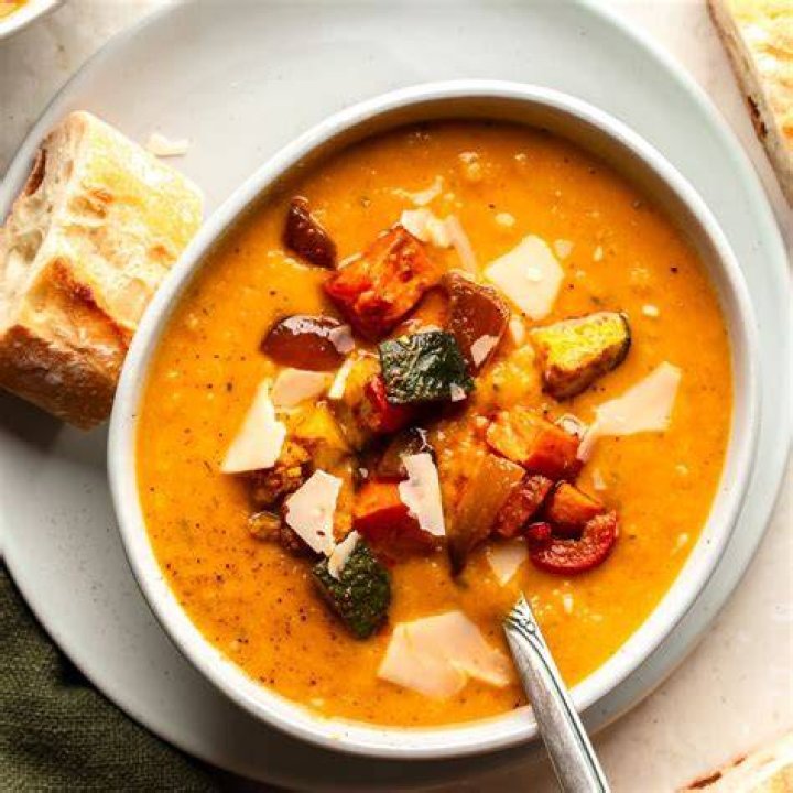 Does cheese soup freeze well