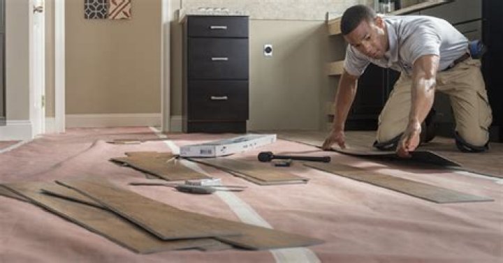 Does Lowes install flooring