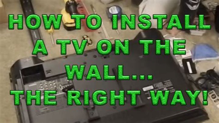 Does mounting TV damage wall