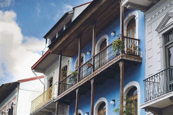 How are balconies supported