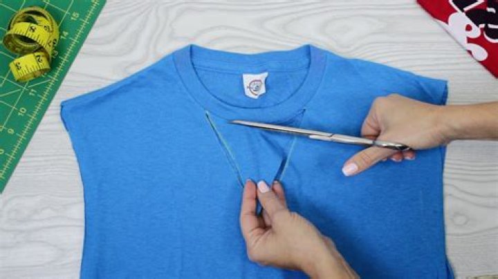 How do you cut a fish collar