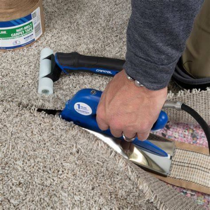 How do you use a carpet iron
