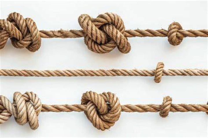 How many knots is too windy