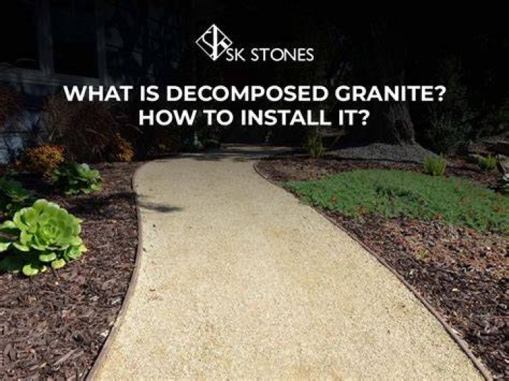 How much does decomposed granite weigh per yard