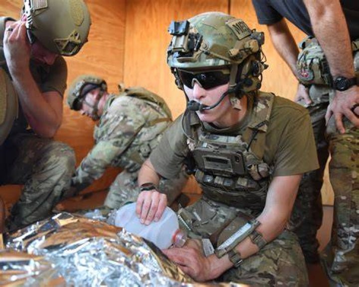 Is combat medic a combat MOS