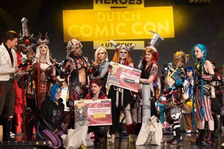 What can you do at a Comicon