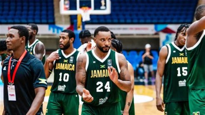 What games do Jamaicans play