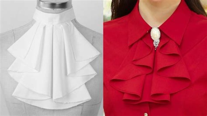 What is ruffle collar