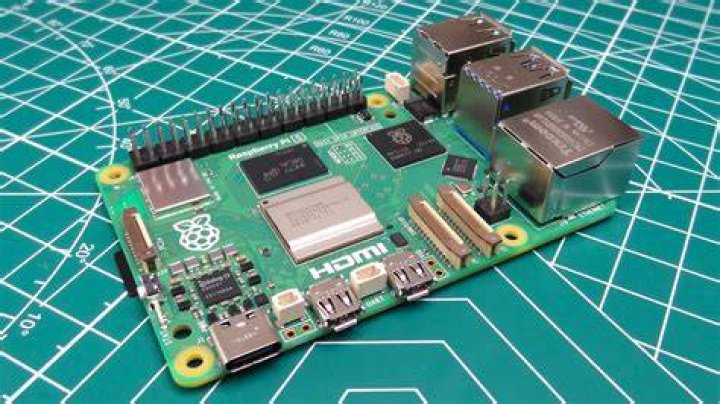What is ttyAMA0 Raspberry Pi