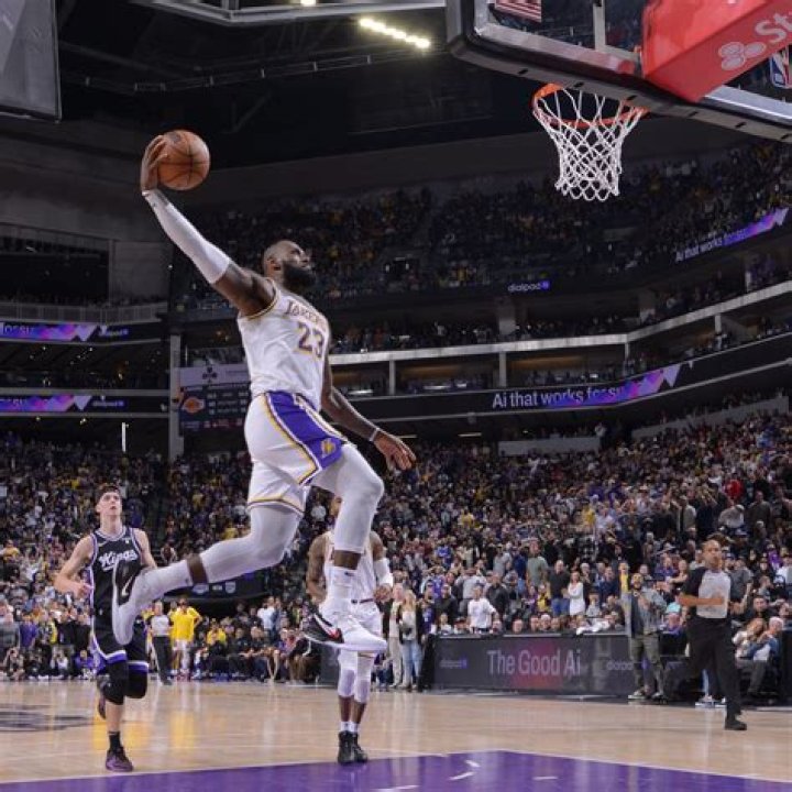When could LeBron James dunk