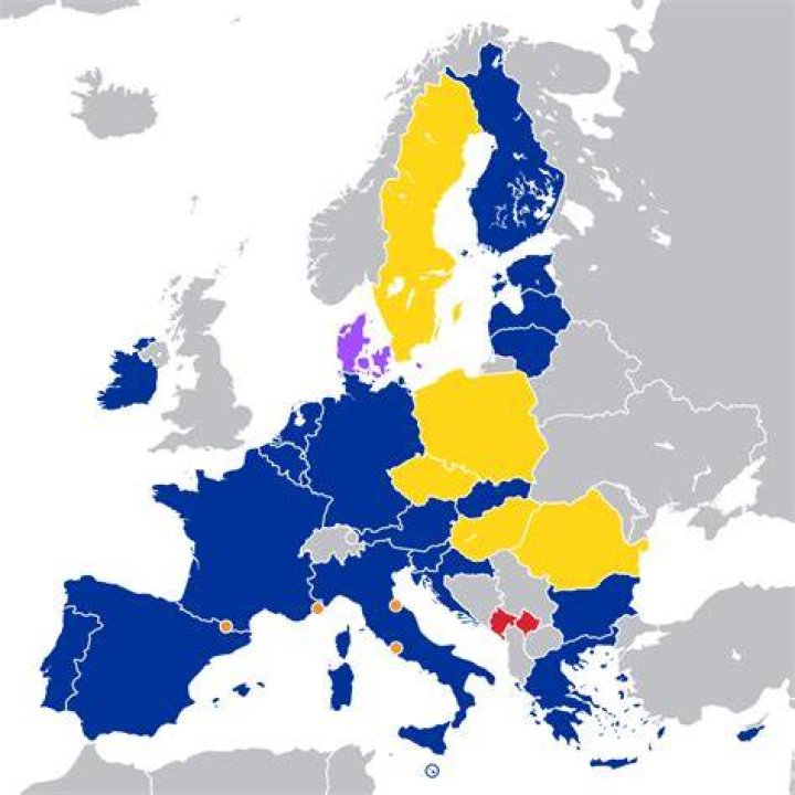 When did eurozone crisis end