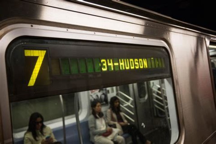 Where does the 7 train stop
