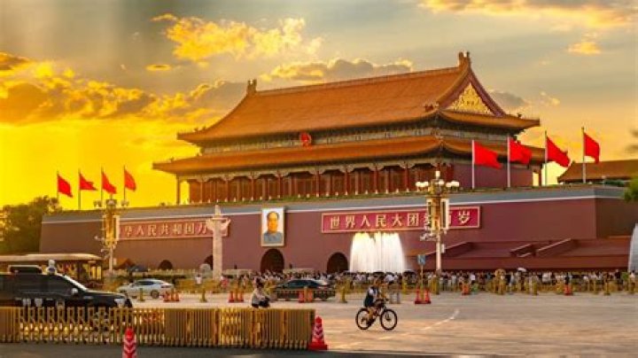 Where was Chinas first town